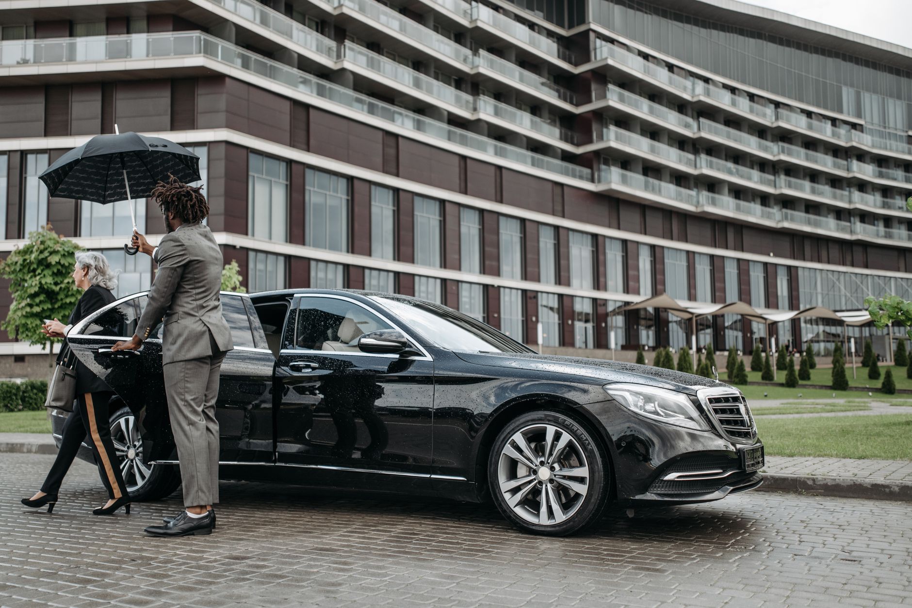 Chauffeur privé équipe à Fort-de-France